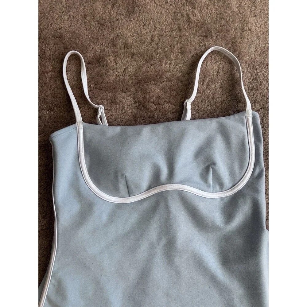 Alo Yoga Airbrush Streamlined Dress Seashell Blue White Size Medium - Picture 9 of 9